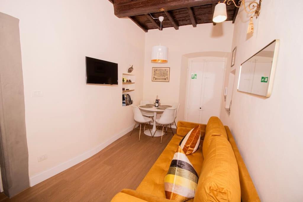 Unyca - Casa Isabelle Apartment Firenze Bagian luar foto
